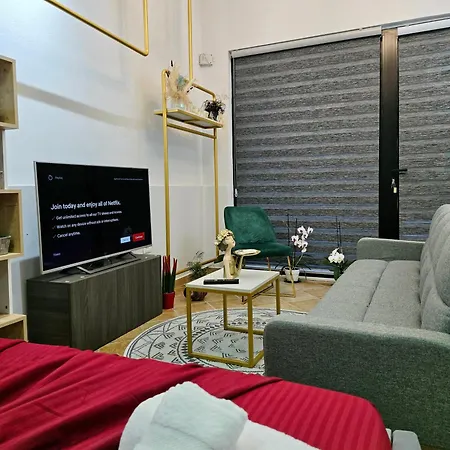 Alojamento de Acomodação e Pequeno-almoço Anina 3*